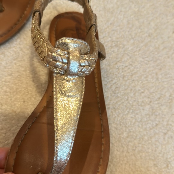Gianni Bini Elegant Gold Women's Sandals - Picture 3 of 5